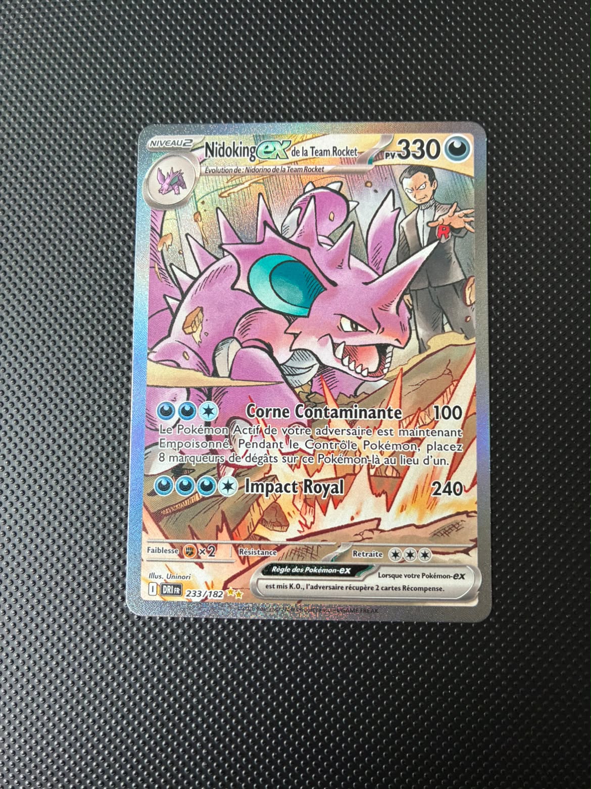 Nidoking ex de la Team Rocket 233/182