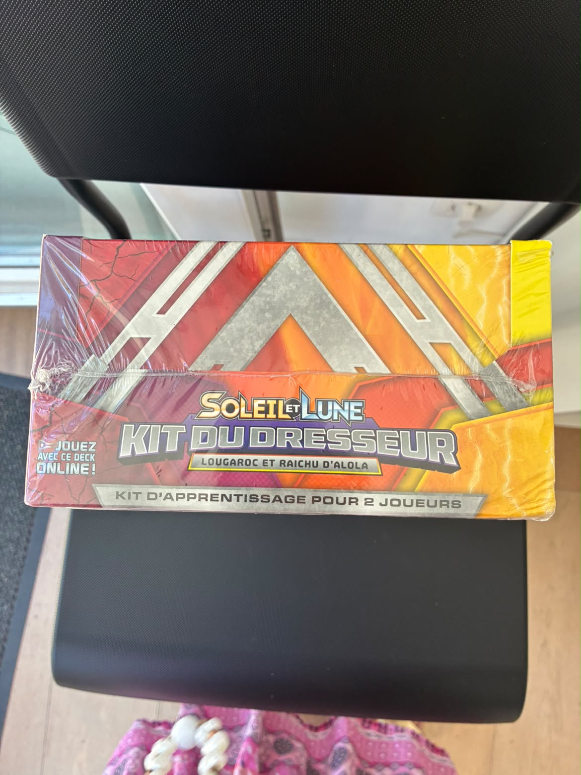 Pokémon – Display 8 Kits du Dresseur Soleil &amp; Lune Lougaroc Raichu d’Alola FR